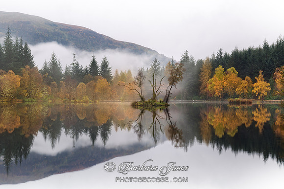 Hospital Lochan Glencoe, Misty Reflections Scotland.