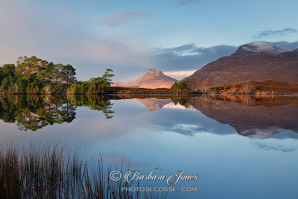 Stac Pollaidh, Loch Cul Dromannan NC500 Scotland.